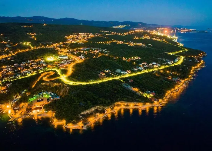 Apartman Domani * كوسترينا