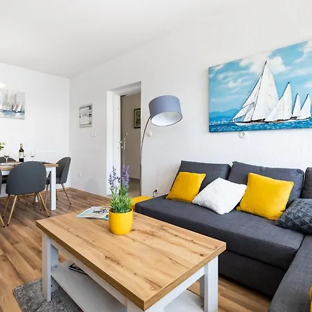 Appartement Apartman Domani