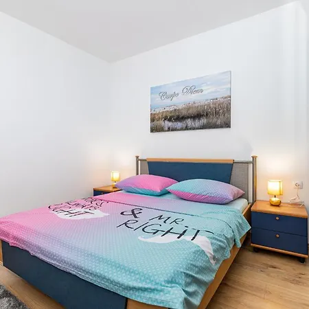 Apartman Domani *